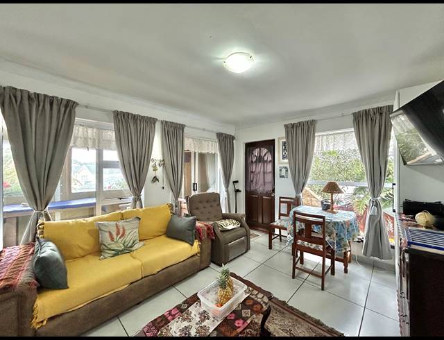 2 BEDROOM APARTMENT FOR SALE IN MARINA MARTINIQUE
